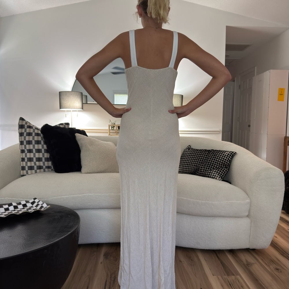 Chic Ivory Maxi Dress